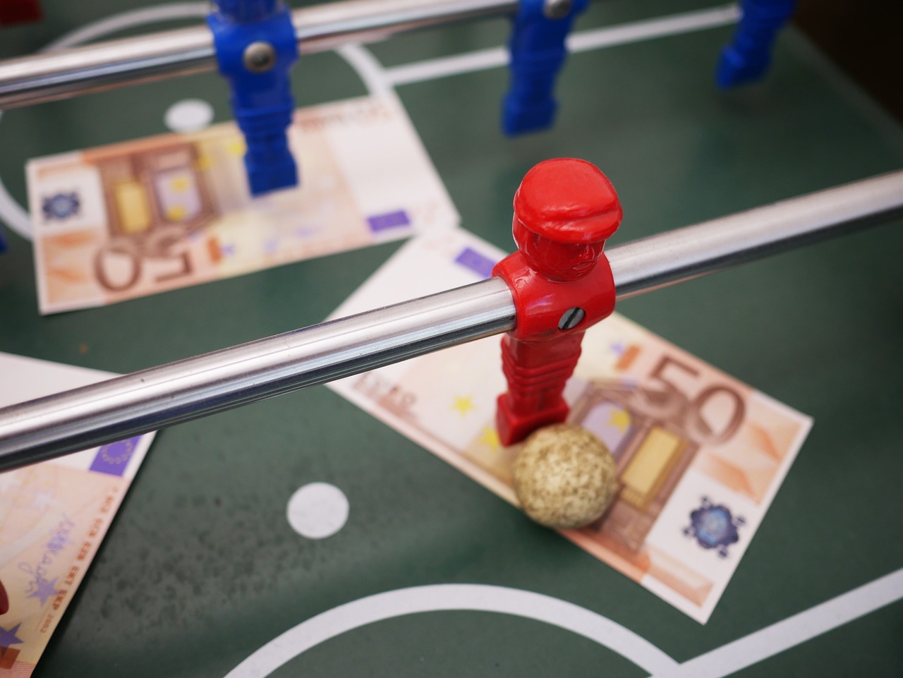 How to Avoid Pitfalls in Online Sports Betting How to Avoid Pitfalls in Online Sports Betting - Image