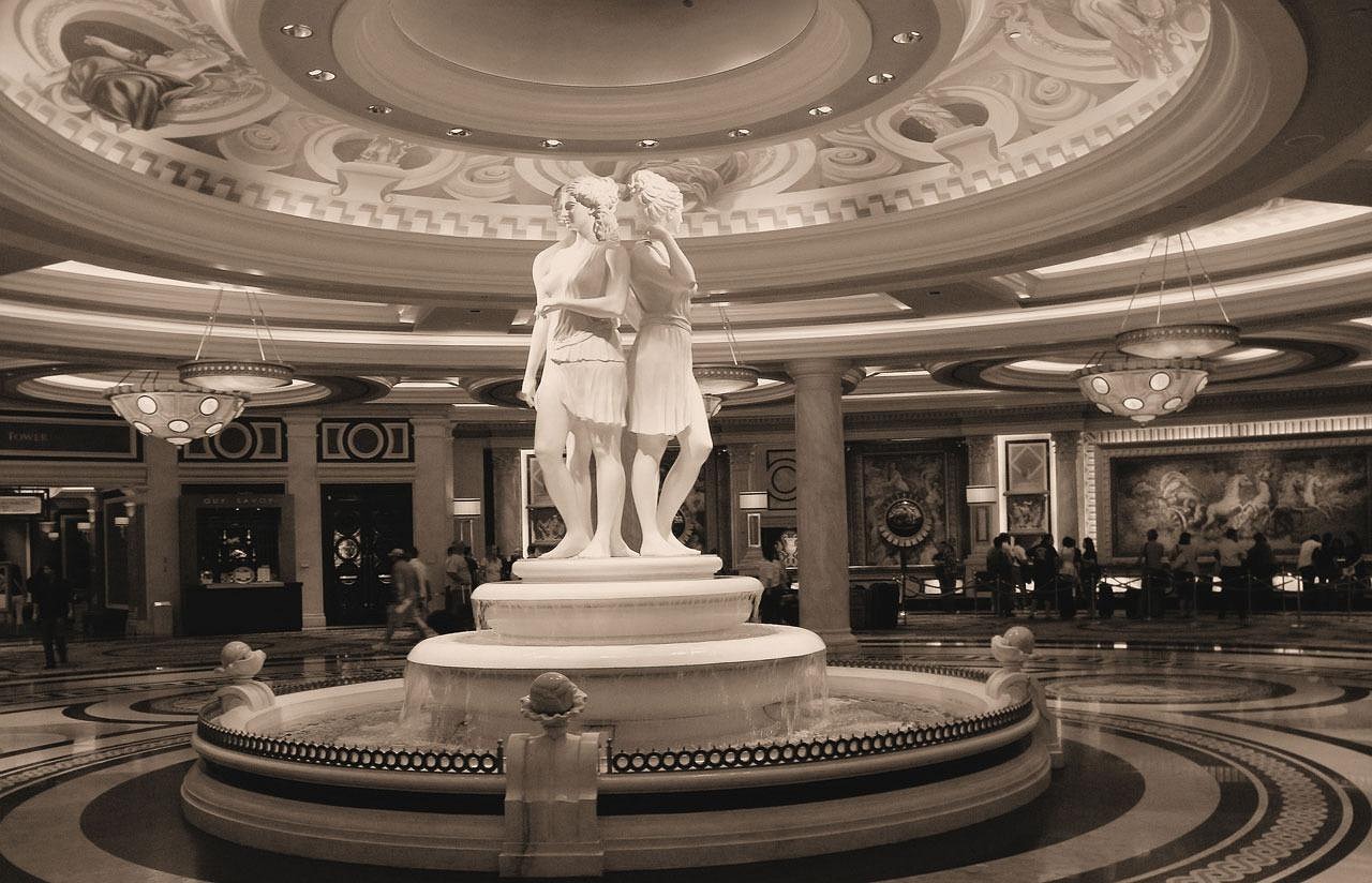 The Evolution of Casino Culture: How Classic Films Captured the Old Vegas Vibe The Evolution of Casino Culture: How Classic Films Captured the Old Vegas Vibe - Image