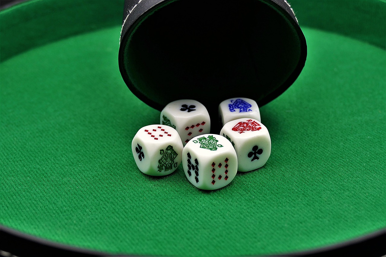 How to Stay Updated on Online Poker Trends and Changes - Image