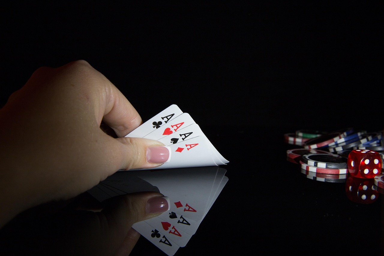 Vegas Comic Hit Up Audiences to Fund His Gambling Addiction for 20 Years - Image