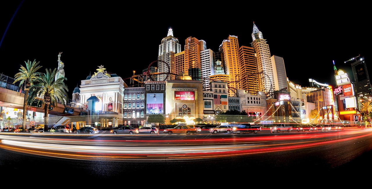 Las Vegas Casinos Entertainment: Mötley Crüe Residency Update & Upcoming Shows - Image
