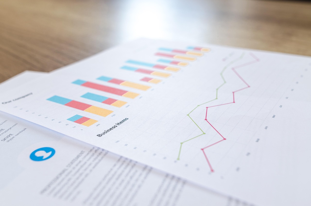 Mastering Roulette Strategies: How to Use Statistical Trend Analysis to Win | 10BET - Image